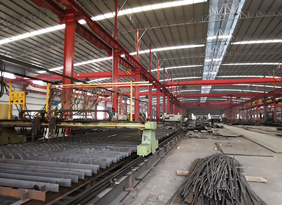 鋼結(jié)構(gòu)材料加工廠(chǎng)